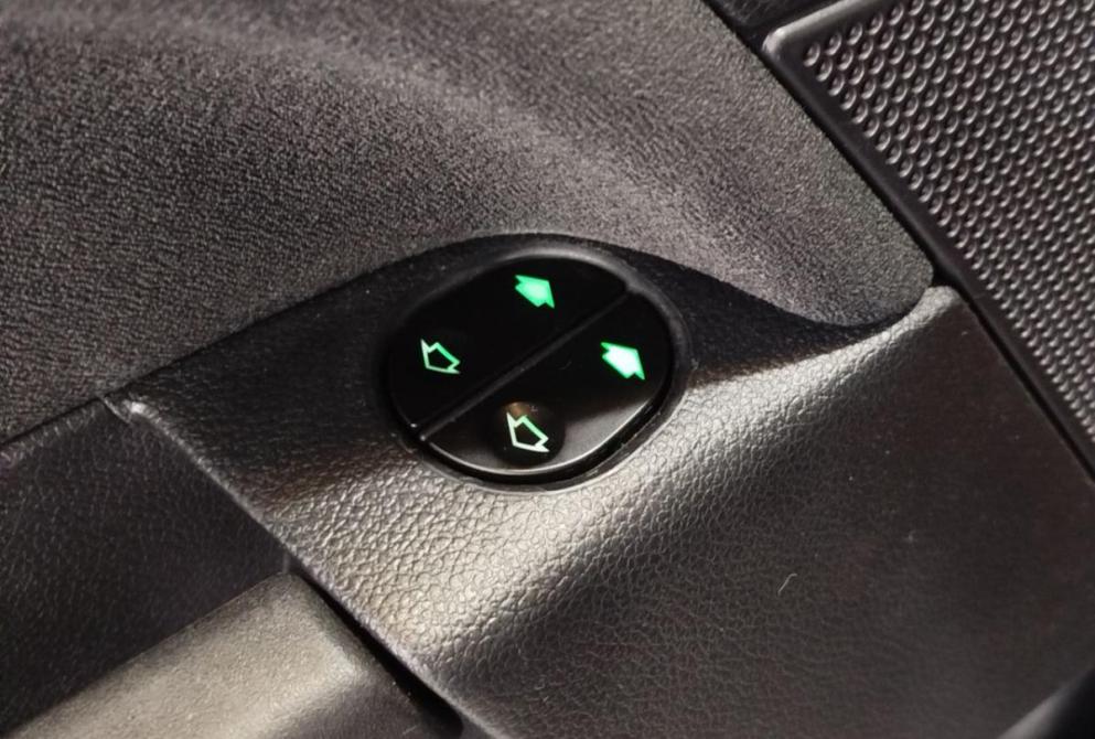 Ford Fiesta Mk5 Саратов  - изображение 18