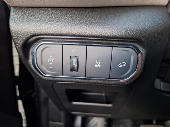 Haval Jolion I с пробегом 2023 года, цена 2 130 000 рублей, 38223 км, внедорожник, Автокод Объявления