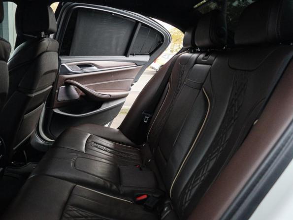 BMW 5 серии VII (G30/G31/G38) с пробегом 2017 года, цена 3 990 000 рублей, 189926 км, седан, Автокод Объявления
