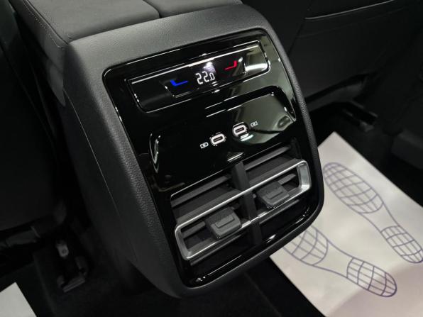 Volkswagen Tiguan III (China Market) с пробегом 2026 года, цена 4 900 000 рублей, 19 км, внедорожник, Автокод Объявления
