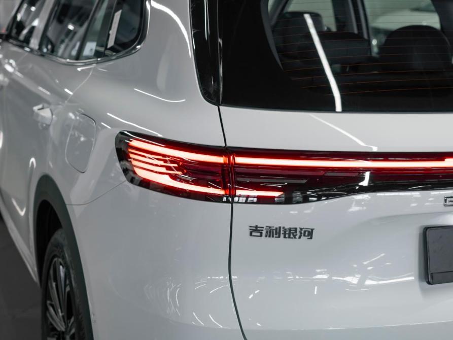 Geely Galaxy Starship 7 Москва  - изображение 28