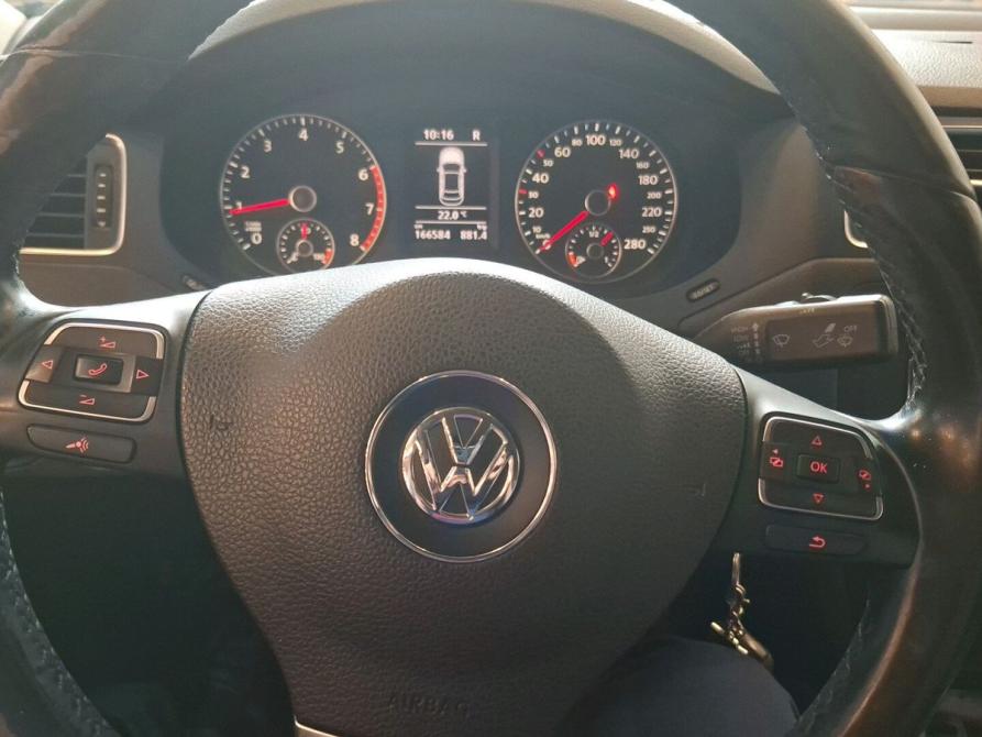 Volkswagen Jetta VI Москва  - изображение 24