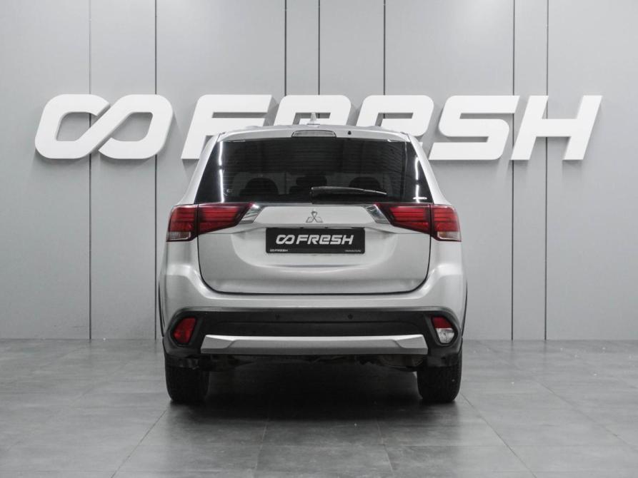 Mitsubishi Outlander III Рестайлинг 2 Воронеж  - изображение 4