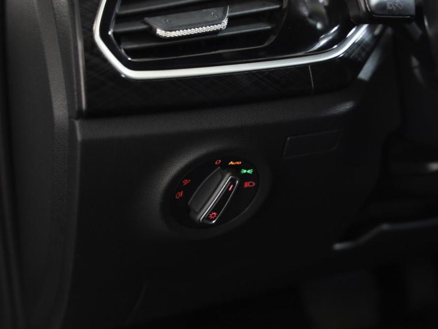 Volkswagen Polo VI Санкт-Петербург  - изображение 20