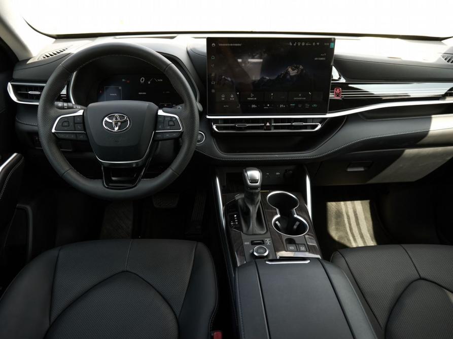 Toyota Highlander IV (XU70) Казань  - изображение 8
