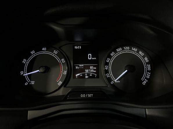 Skoda Rapid II с пробегом 2021 года, цена 1 499 900 рублей, 98739 км, лифтбек, Автокод Объявления