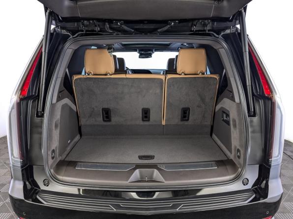 Cadillac Escalade V с пробегом 2023 года, цена 10 200 000 рублей, 37639 км, внедорожник, Автокод Объявления