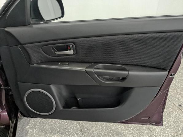 Mazda 3 I (BK) Рестайлинг с пробегом 2007 года, цена 950 000 рублей, 72000 км, седан, Автокод Объявления