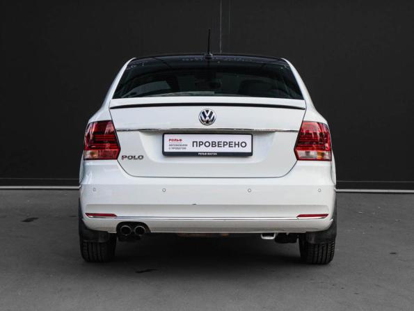 Volkswagen Polo V Рестайлинг с пробегом 2018 года, цена 1 749 000 рублей, 84023 км, седан, Автокод Объявления