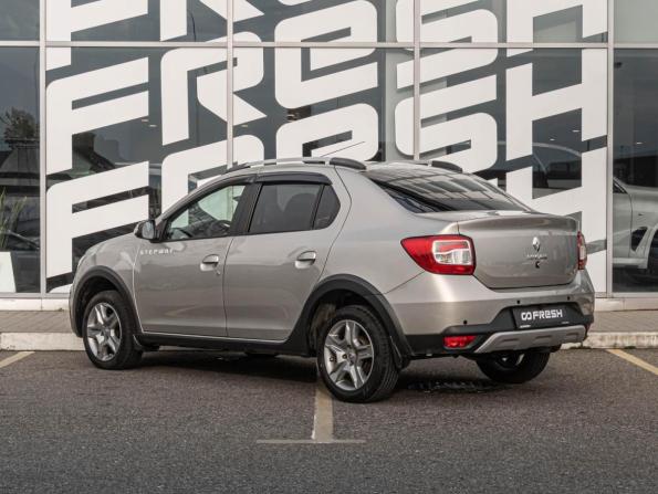 Renault Logan II Рестайлинг с пробегом 2020 года, цена 1 050 000 рублей, 123345 км, седан, Автокод Объявления