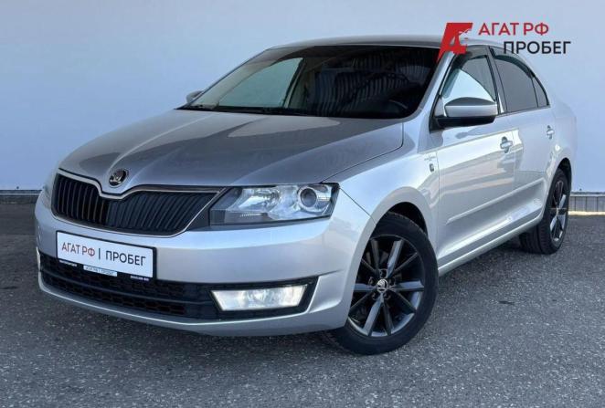 Skoda Rapid I с пробегом 2016 года, цена 935 000 рублей, 152293 км, лифтбек, Автокод Объявления