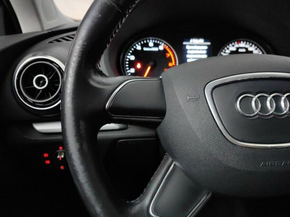 Audi A3 III (8V) с пробегом 2013 года, цена 954 000 рублей, 142083 км, хэтчбек, Автокод Объявления
