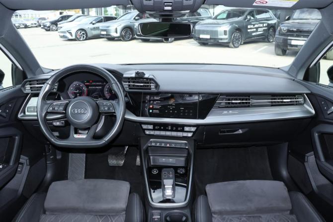 Audi A3 IV (8Y) с пробегом 2021 года, цена 2 938 000 рублей, 60900 км, седан, Автокод Объявления