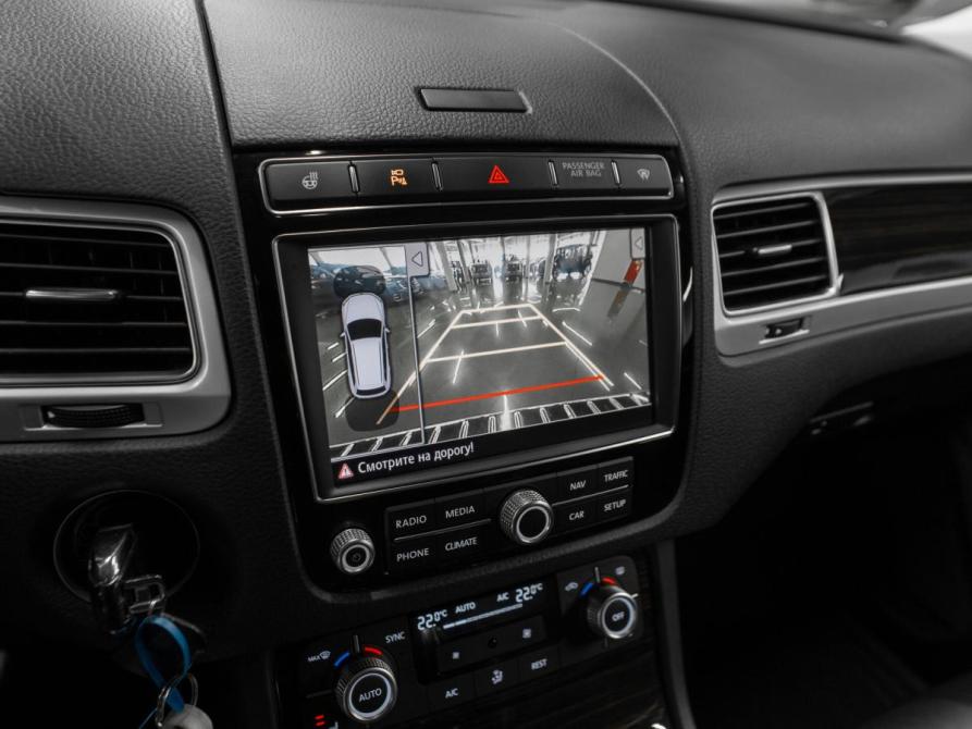 Volkswagen Touareg II Рестайлинг Москва  - изображение 22