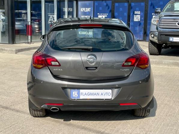 Opel Astra J с пробегом 2010 года, цена 695 000 рублей, 186540 км, хэтчбек, Автокод Объявления
