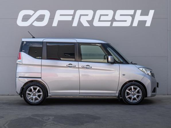 Suzuki Solio III с пробегом 2018 года, цена 1 080 000 рублей, 122768 км, микровэн, Автокод Объявления