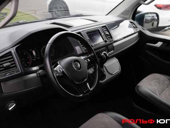 Volkswagen Caravelle T6 с пробегом 2018 года, цена 3 780 000 рублей, 105443 км, минивэн, Автокод Объявления