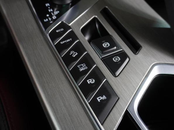 Geely Coolray I с пробегом 2023 года, цена 1 899 000 рублей, 23269 км, внедорожник, Автокод Объявления