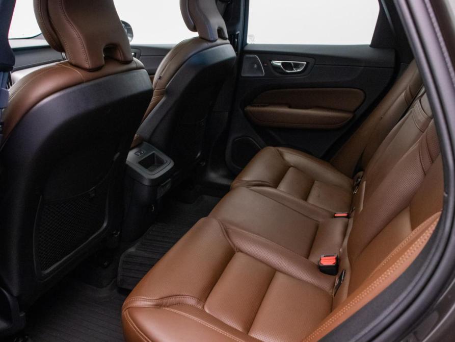 Volvo XC60 II Москва  - изображение 11