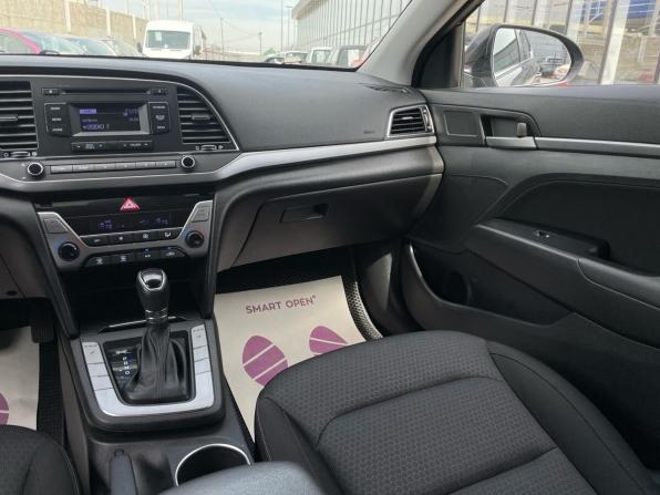 Hyundai Elantra VI (AD) с пробегом 2017 года, цена 1 460 000 рублей, 95484 км, седан, Автокод Объявления