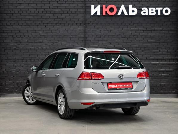 Volkswagen Golf VII с пробегом 2015 года, цена 1 350 000 рублей, 54729 км, универсал, Автокод Объявления