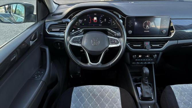 Volkswagen Polo VI с пробегом 2022 года, цена 1 920 000 рублей, 90438 км, лифтбек, Автокод Объявления