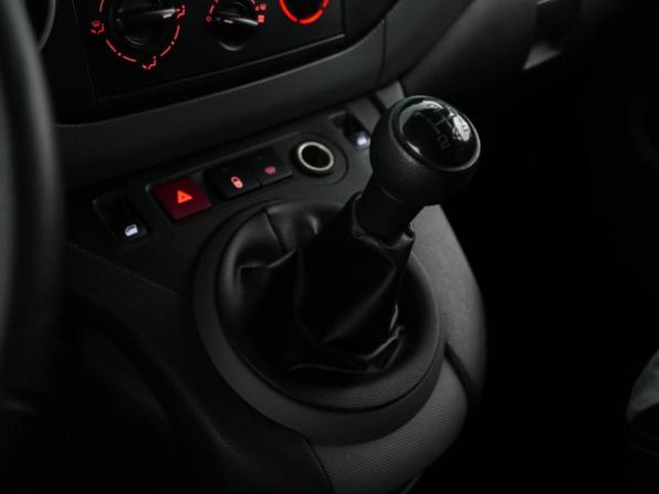 Opel Combo PCMA с пробегом 2022 года, цена 1 747 444 рубля, 159516 км, фургон, Автокод Объявления