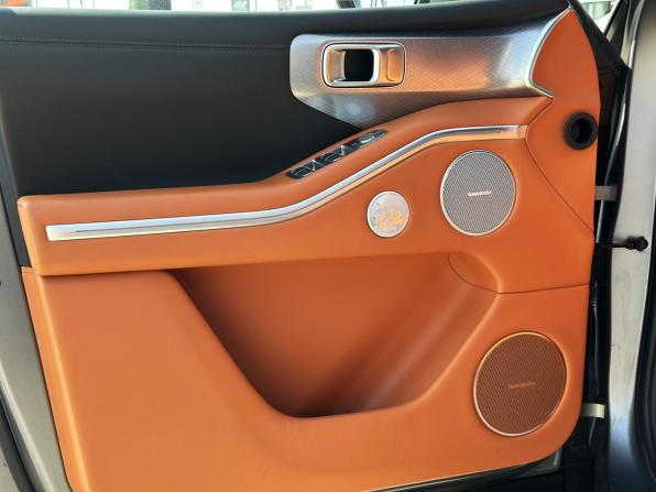 Tank 700 с пробегом 2024 года, цена 7 790 000 рублей, 11013 км, внедорожник, Автокод Объявления