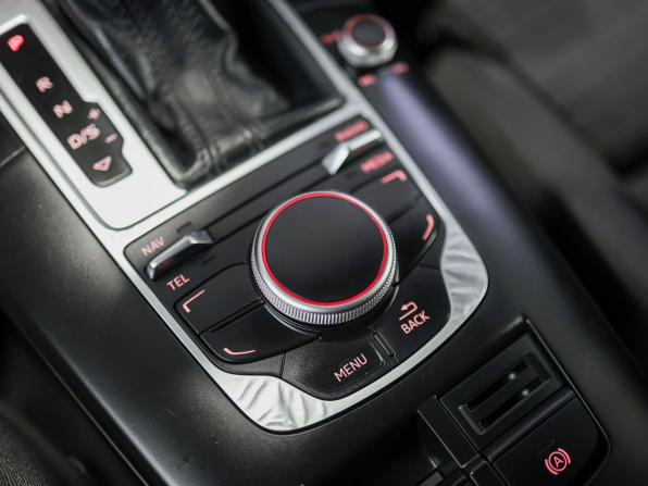 Audi A3 III (8V) с пробегом 2015 года, цена 1 590 000 рублей, 197510 км, седан, Автокод Объявления