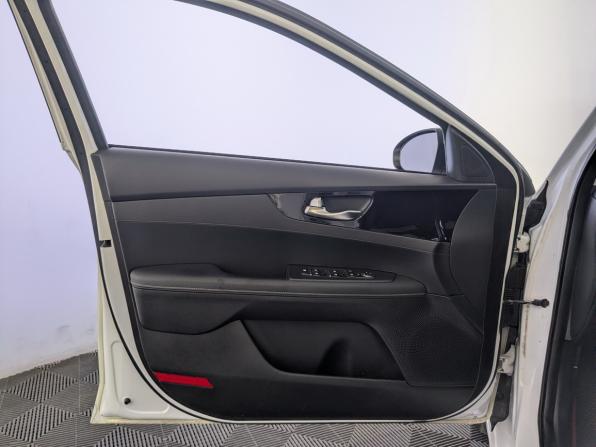 Kia Cerato IV с пробегом 2020 года, цена 1 875 000 рублей, 108160 км, седан, Автокод Объявления