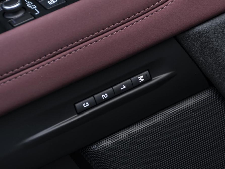 Land Rover Range Rover Evoque II Рестайлинг Москва  - изображение 17