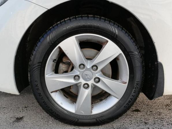Hyundai Elantra V (MD) с пробегом 2013 года, цена 669 000 рублей, 290449 км, седан, Автокод Объявления
