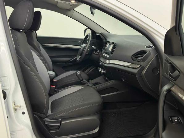 Lada (ВАЗ) Vesta I Рестайлинг (NG) с пробегом 2023 года, цена 1 240 000 рублей, 7504 км, седан, Автокод Объявления