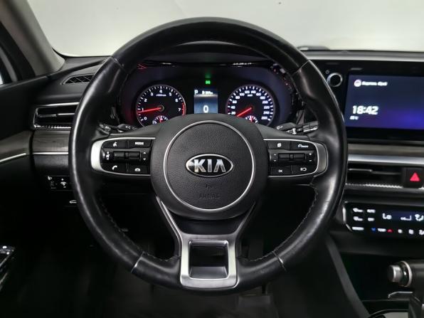 Kia K5 III с пробегом 2021 года, цена 2 395 000 рублей, 149320 км, седан, Автокод Объявления