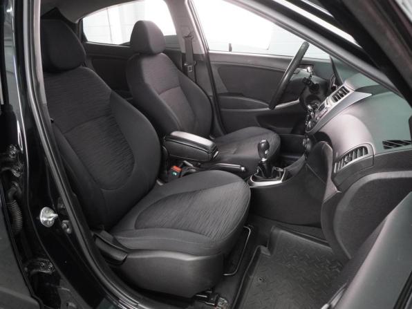 Hyundai Solaris I Рестайлинг с пробегом 2014 года, цена 920 000 рублей, 161094 км, седан, Автокод Объявления