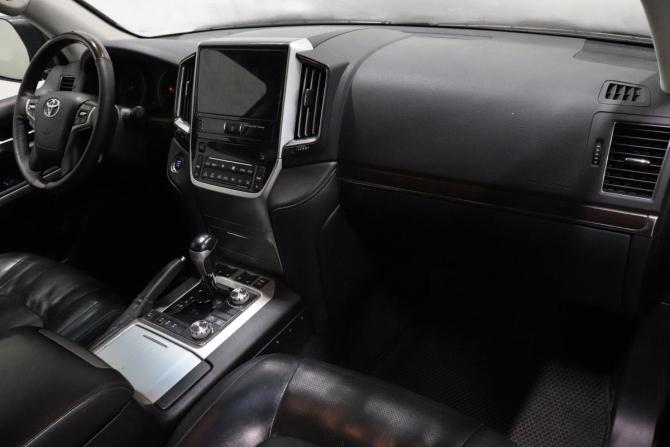 Toyota Land Cruiser 200 Series Рестайлинг 2 с пробегом 2015 года, цена 4 360 000 рублей, 286065 км, внедорожник, Автокод Объявления