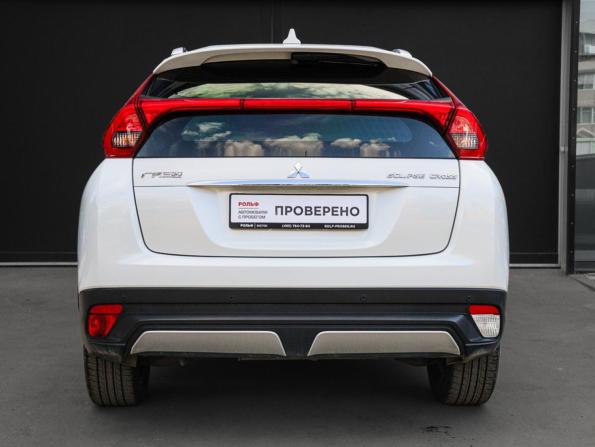 Mitsubishi Eclipse Cross I с пробегом 2022 года, цена 2 380 000 рублей, 45956 км, внедорожник, Автокод Объявления