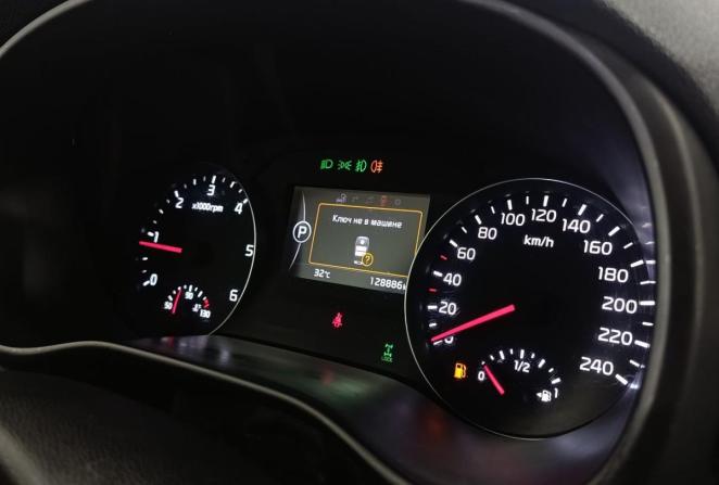 Kia Sportage IV Рестайлинг с пробегом 2018 года, цена 2 340 000 рублей, 128604 км, внедорожник, Автокод Объявления