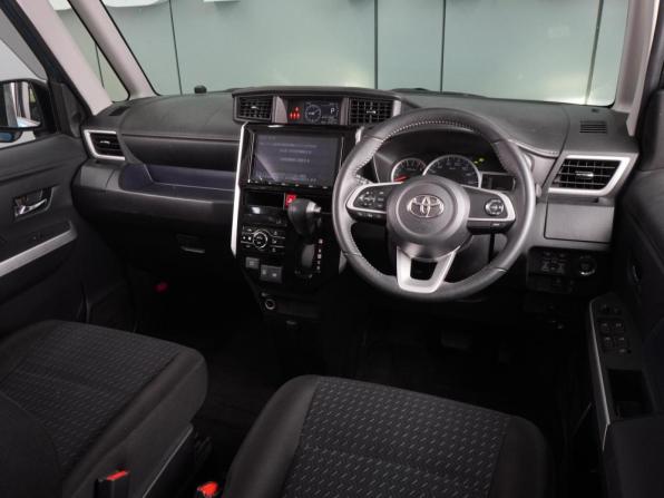 Toyota Roomy I Рестайлинг с пробегом 2022 года, цена 1 649 000 рублей, 44969 км, микровэн, Автокод Объявления