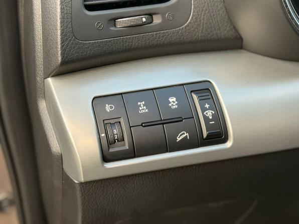 Kia Sorento II Рестайлинг с пробегом 2012 года, цена 1 375 000 рублей, 154300 км, внедорожник, Автокод Объявления