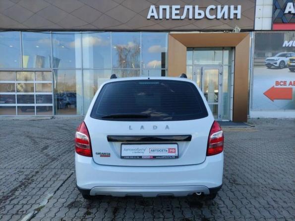 Lada (ВАЗ) Granta I Рестайлинг с пробегом 2023 года, цена 907 114 рублей, 36764 км, универсал, Автокод Объявления