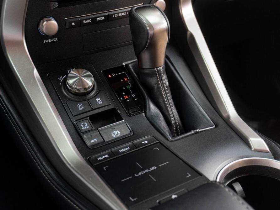 Lexus NX I Рестайлинг Тюмень  - изображение 20