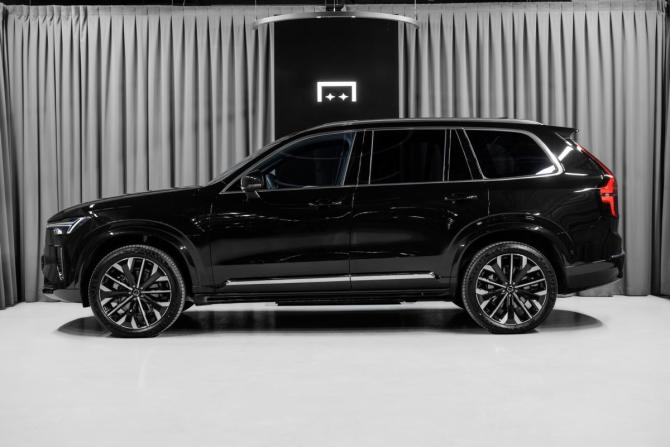 Новый Volvo XC90 II Рестайлинг 2 2025 года, цена 12 900 000 рублей, внедорожник, Автокод Объявления