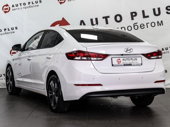 Hyundai Elantra VI (AD) с пробегом 2018 года, цена 1 349 000 рублей, 148062 км, седан, Автокод Объявления