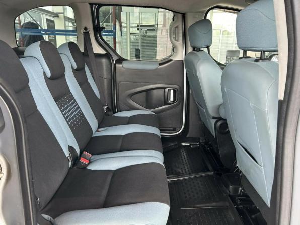 Citroen Berlingo II Рестайлинг с пробегом 2013 года, цена 595 000 рублей, 275378 км, минивэн, Автокод Объявления