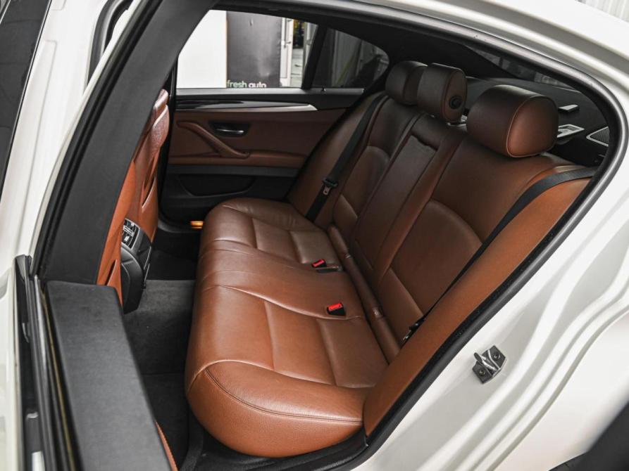 BMW 5 серии VI (F10/F11/F07) Рестайлинг Ставрополь  - изображение 9