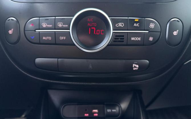 Kia Soul II Рестайлинг с пробегом 2018 года, цена 1 550 000 рублей, 138077 км, хэтчбек, Автокод Объявления