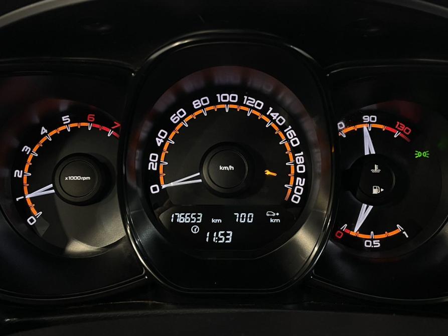 Lada (ВАЗ) Vesta I Великий Новгород  - изображение 14