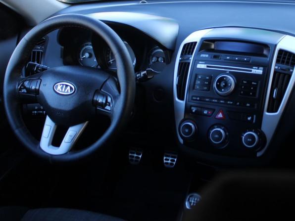 Kia Ceed I Рестайлинг с пробегом 2010 года, цена 649 000 рублей, 192652 км, универсал, Автокод Объявления