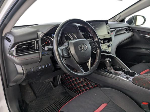 Toyota Camry VIII (XV70) Рестайлинг с пробегом 2021 года, цена 3 530 000 рублей, 43418 км, седан, Автокод Объявления